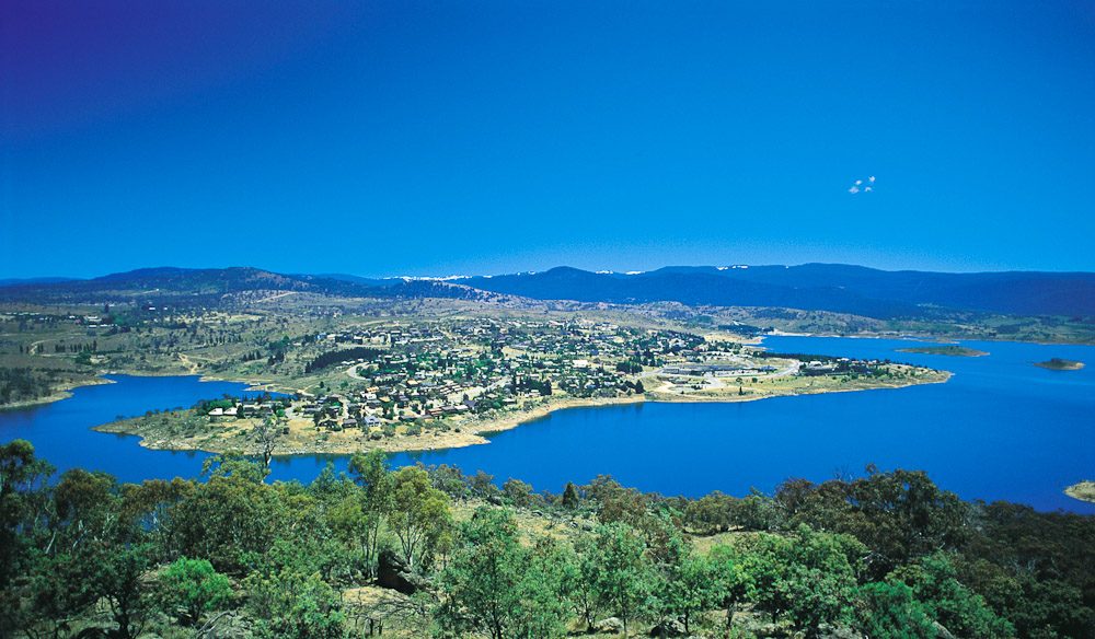 100 Best Towns In Australia 32 Jindabyne, NSW Australian Traveller