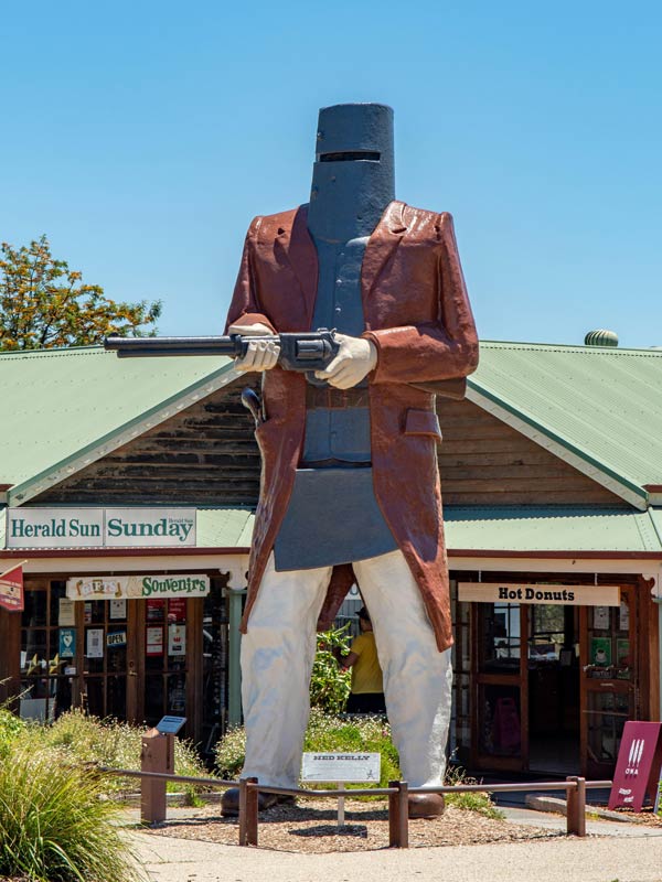 Big Ned Kelly statue in Glenrowan Victoria
