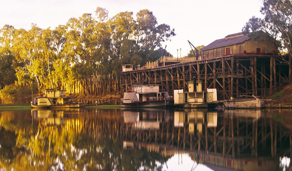 echuca tourism centre