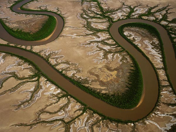 Forrest River northwest of Wyndham. Image by Richard Woldendorp