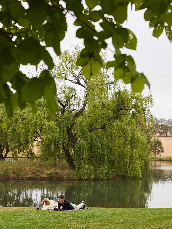 Picnic, The Wingecarribee River, Berrima, NSW Australia