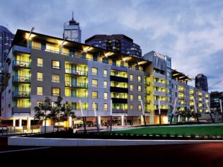 Hotel Review: Medina Grand, Perth