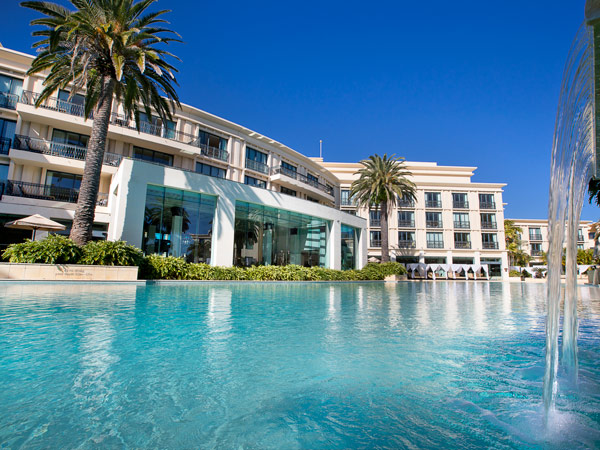 the lagoon pool of Palazzo Versace 