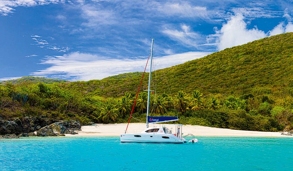 Sailing the Whitsundays: 10 'bare' boat facts - Australian Traveller