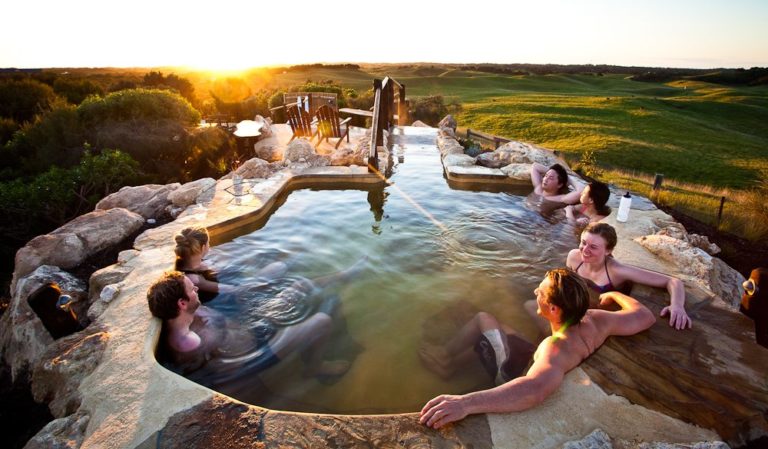 11 Natural Hot Springs You Need To Visit In Australia 8561