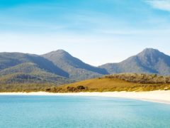 Tasmania east coast Wineglass Bay (photo: Max Doyle)