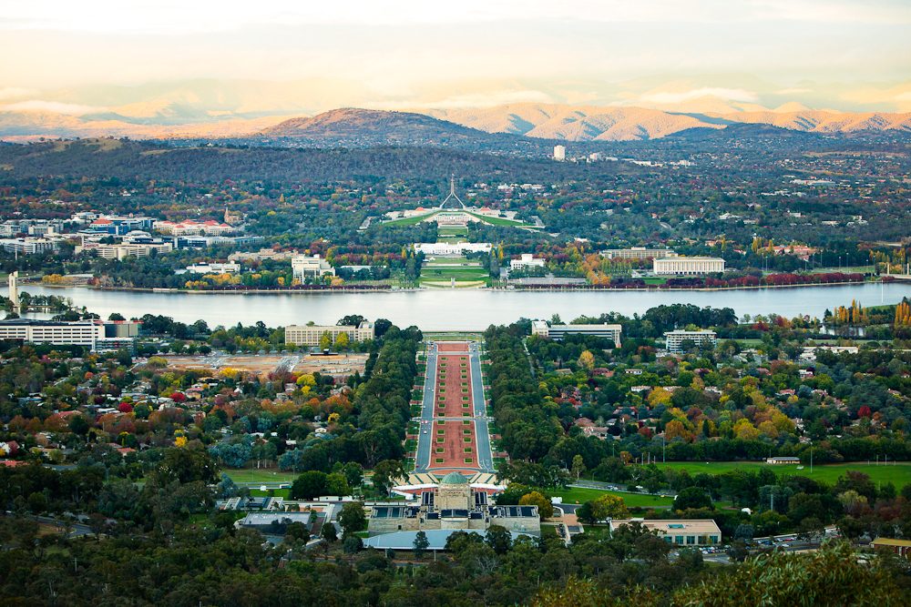 places to visit on canberra