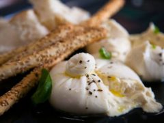 burrata La Latteria Carlton