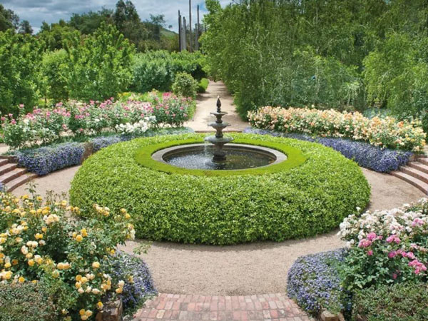 Alowyn Gardens