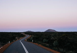 western australia roadtrip outback golden outback hopetoun to esperance