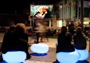 movies food srinks bar wi-fi perth Northbridge Piazza