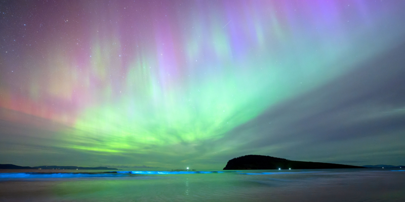 Aurora Australis and bioluminescence, Goats Bluff