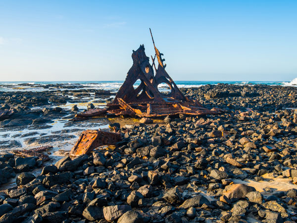 the shipwrecked remains of the SS Speke at Kitty Miller Bay