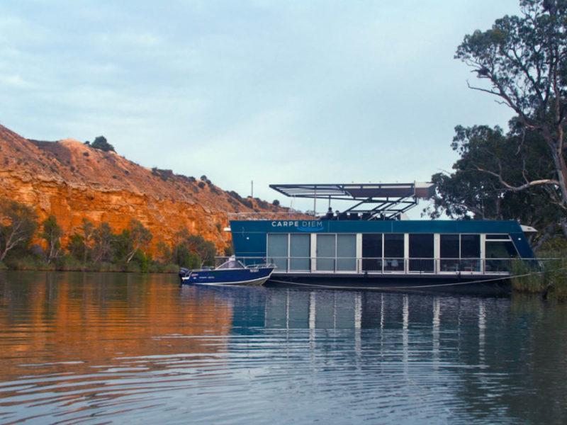 The Murray River houseboat you'd trade your house for Aust Traveller