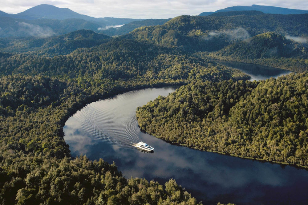 Strahan river cruise things to do west coast Tasmania