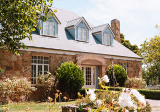 the exterior of Sault Restaurant, Daylesford