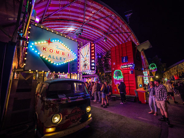 vibrant aesthetics, Eat Street Northshore