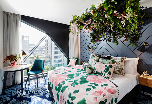 West Hotel, Sydney.
