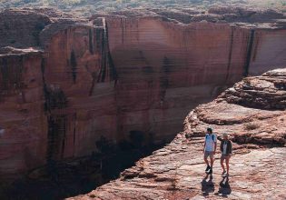 Couple, Kings Canyon, Red Centre, NT