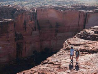 Couple, Kings Canyon, Red Centre, NT