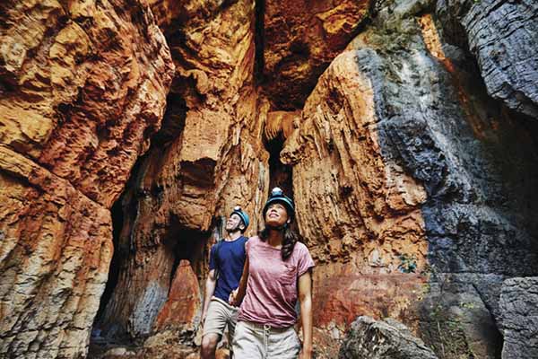Mimbi Caves with Girloorloo Tours