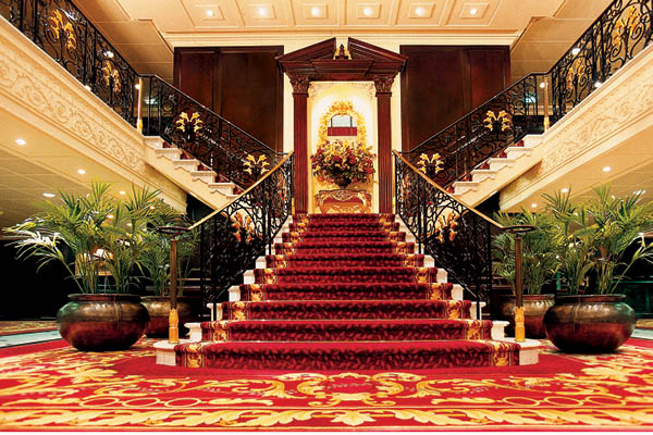 Oceania Cruises Grand Staircase