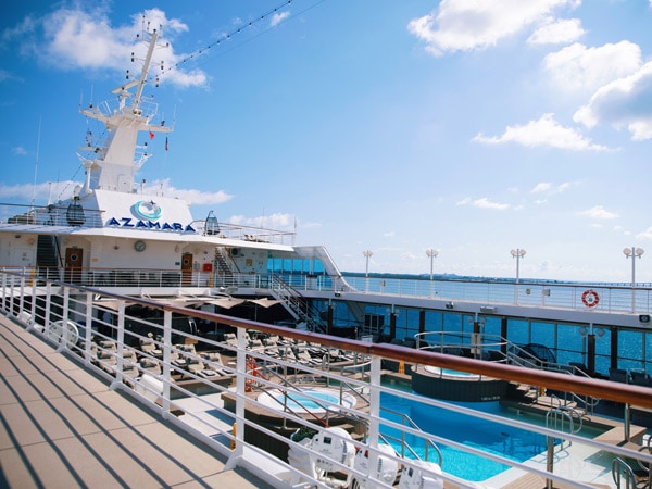 a mini pool at the Azamara Quest Deck cruise ship, Australia