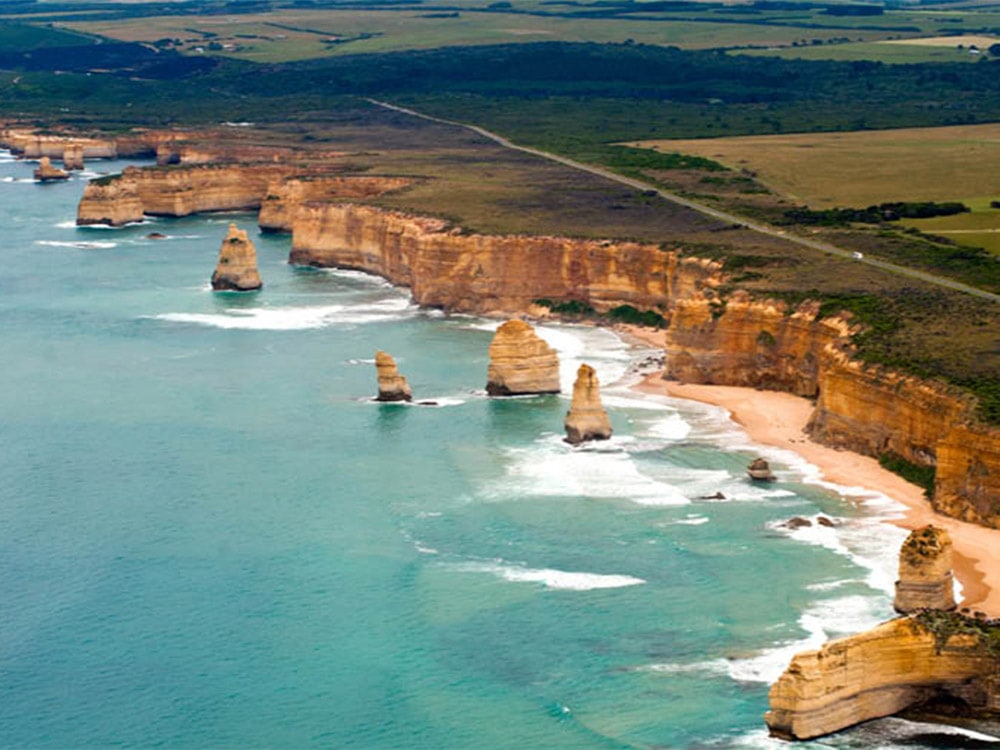 The Twelve Apostles in Australia - Your ultimate guide