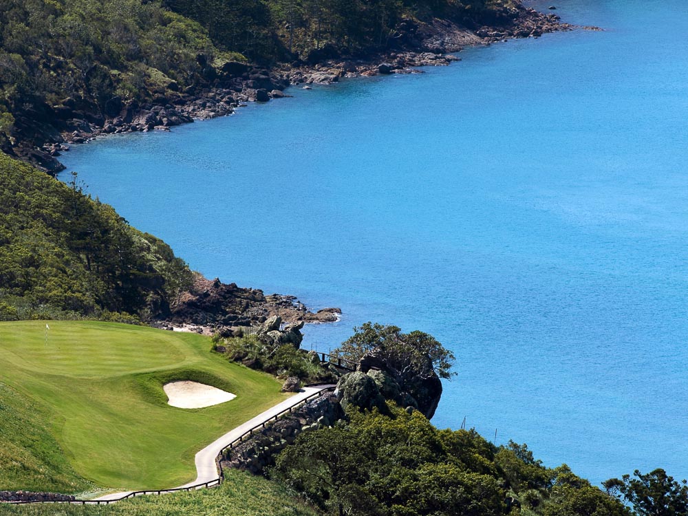16th Green Hamilton Island Golf Course, Dent Island