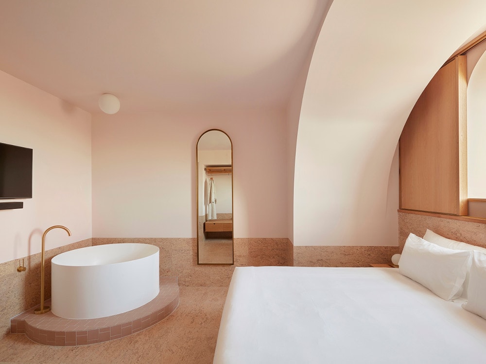 Hotel Review The Calile Brisbane