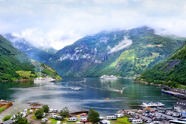 Cruising the Geirangerfjorde
