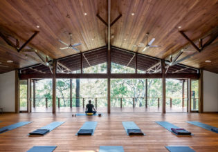Billabong Retreat Treetop Yoga Room