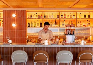 the bar at Lightyears, Byron Bay