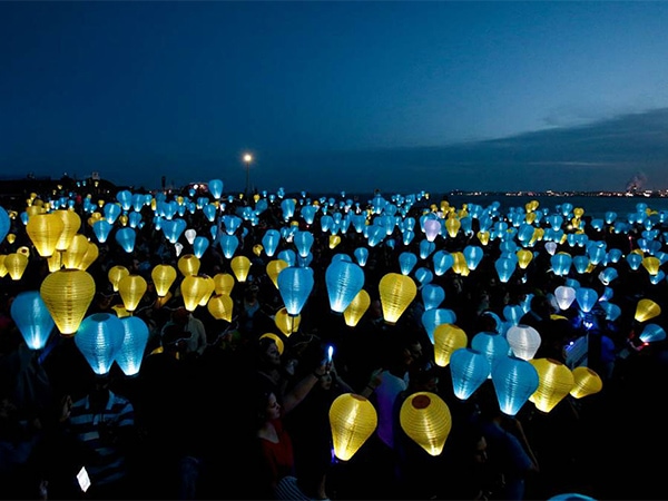 Light the night for cancer research