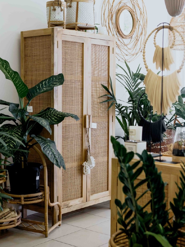 Bay living and garden