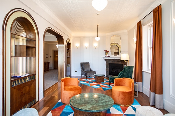 he Tattersalls Hotel is an Art Deco delight;