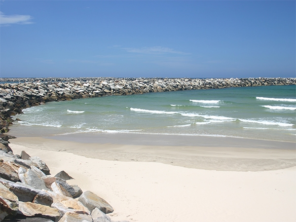 Turner’s Breakwall
