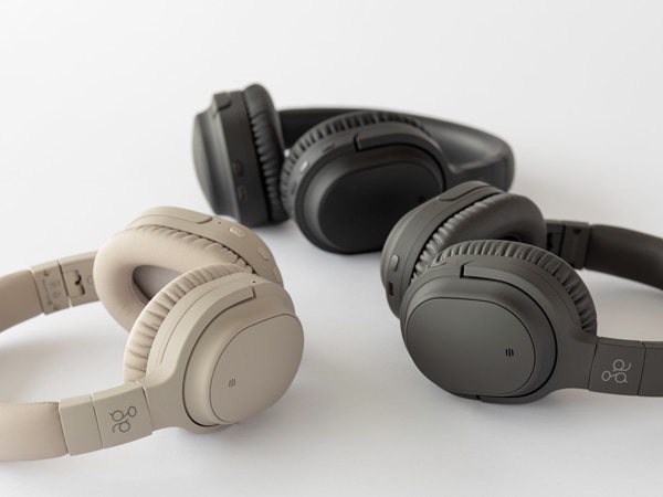 ag noise-cancelling headphones