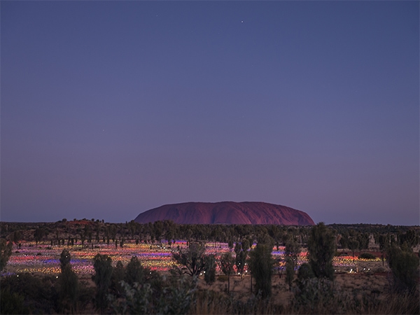 Plug into Uluru and Kings Canyon
