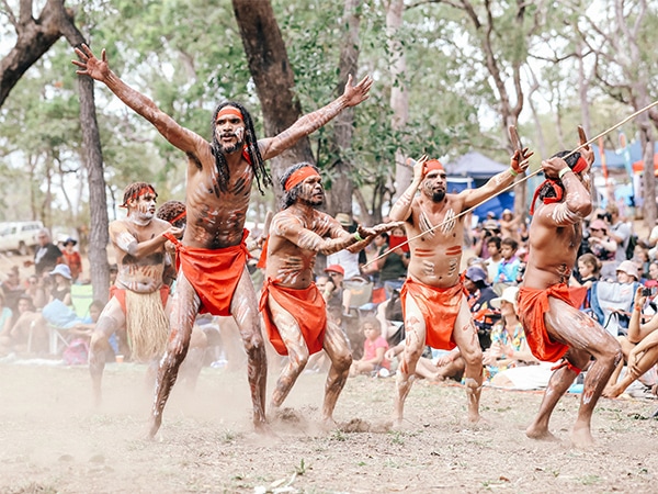 Catch an Indigenous festival (Credit Elise Hassey)