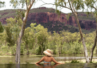 Mount Mulligan Lodge swimming pool