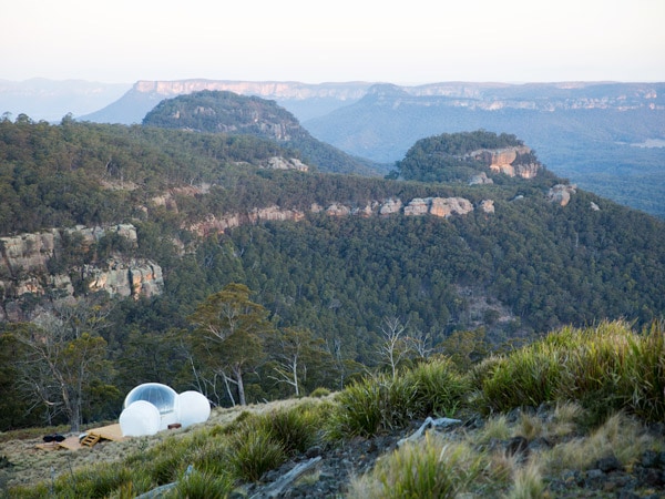 the Leo Bubbletent with views overlooking the Capertee Valley