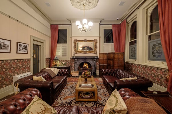 Old Bank Hotel