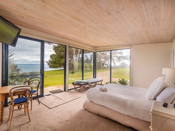 Antechamber Bay Retreats bedroom with a view.