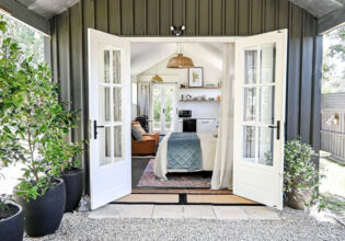 the entrance to the Little Black Cottage studio in Bowral
