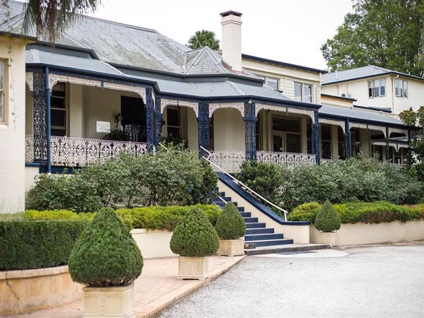 an elegant country estate at Peppers Craigieburn