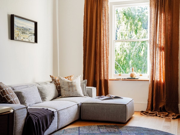 FLAX at Duck Reach is a heritage-listed accommodation in Launceston.