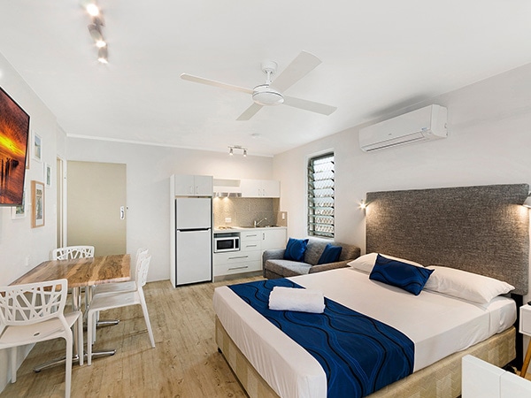 Beach House Motel, Townsville