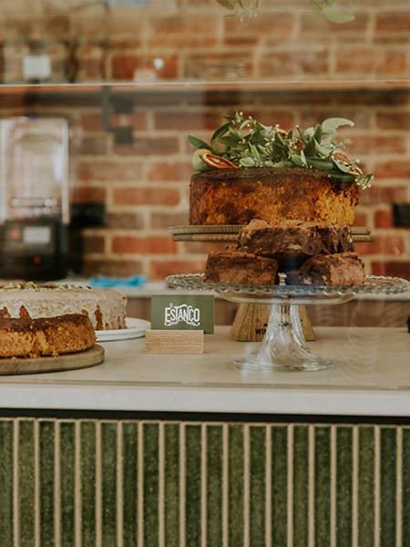 Cake at El Estanco SA