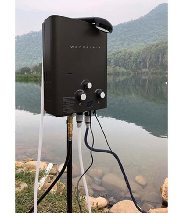 Wanderer hot water system